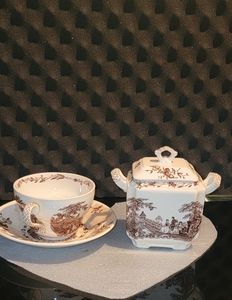 BEAUTIFUL ANTIQUE MASON CUP/ SAUCER AND SUGAR JAR COLLECTABLE
